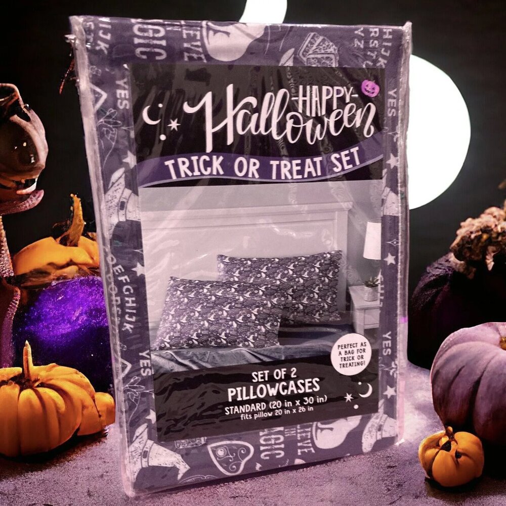 Halloween Standard Pillowcase Set/Trick or Treat Bags Cat Witch Hat Ouija Purple